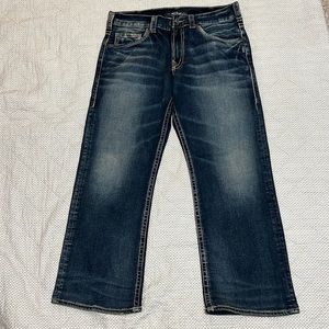 Silver Jeans ZAC Waist 32 Length 30 never worn for sale.  A relaxed fit jeans.